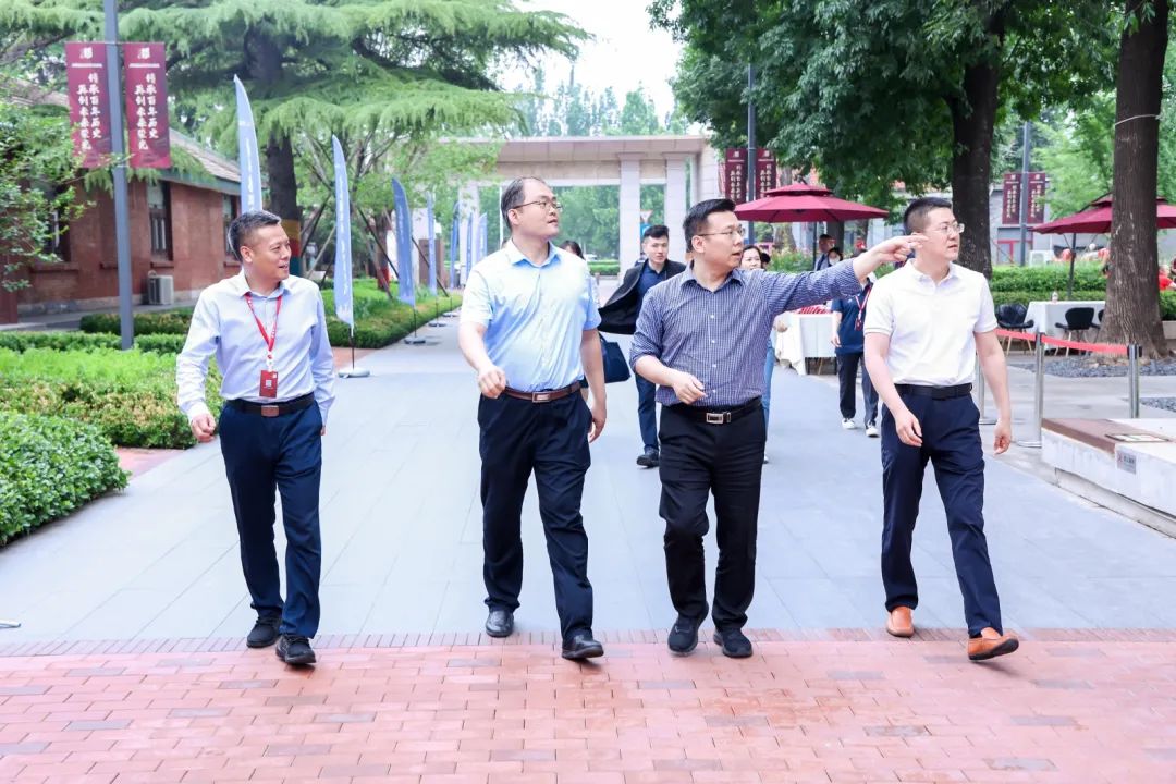 1685670976334304.jpg 1685670976334304.jpg